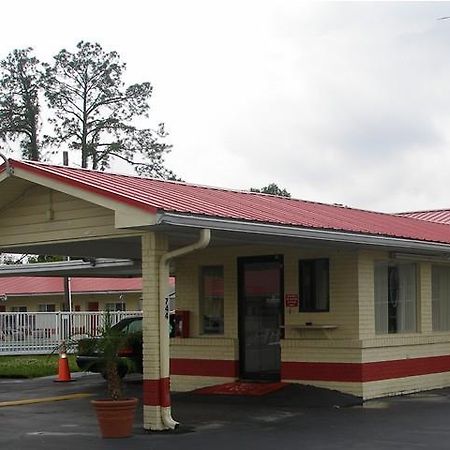 Red Carpet Inn Starke Esterno foto